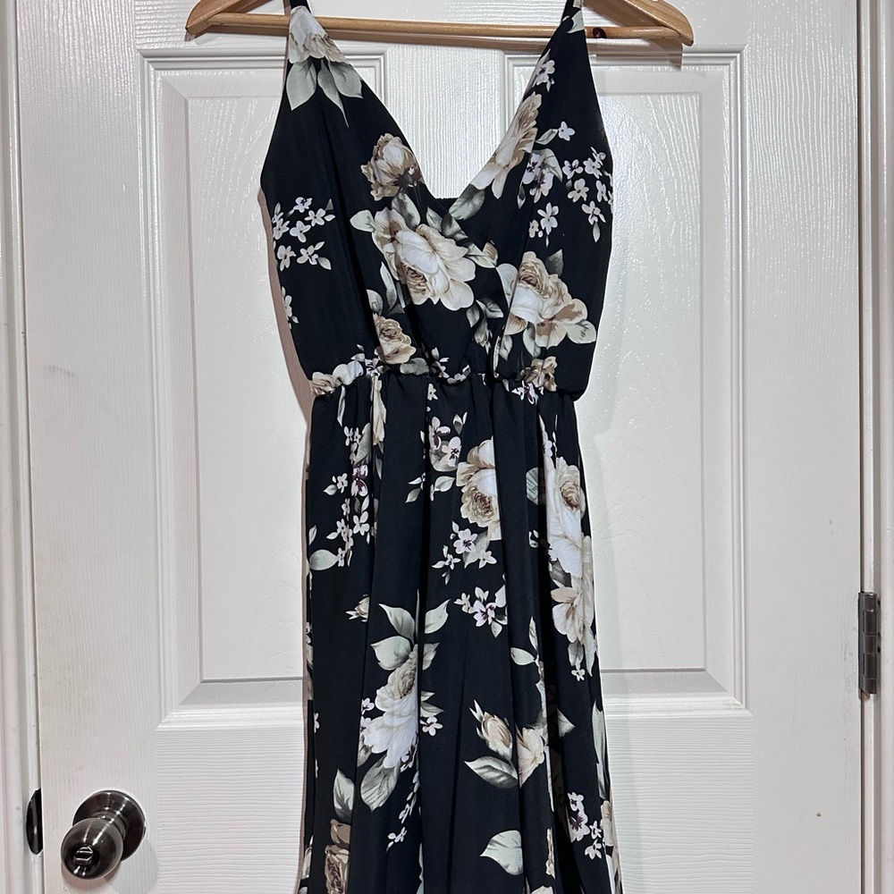 Elegant Black Maxi Dress for Special Occasions